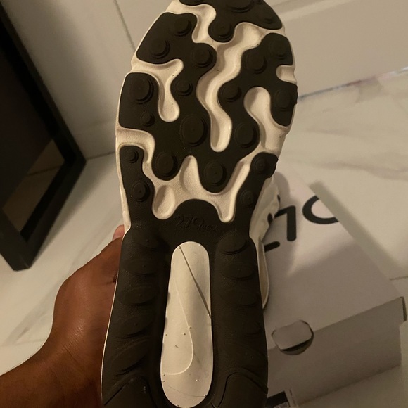 Nike air max 270 react - Picture 4 of 5